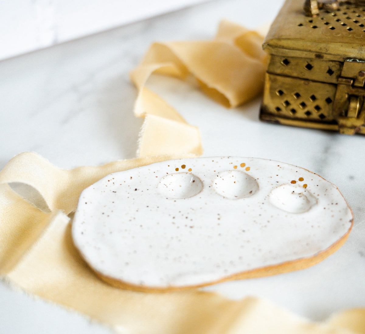 handmade ceramic paint palette